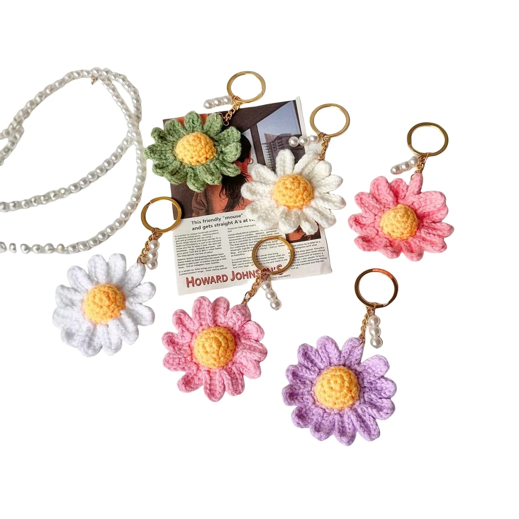 Design crochet sunflower knitted crochet flower keychain phone bag accessories Couples other cute pearl macrame flower keychain
