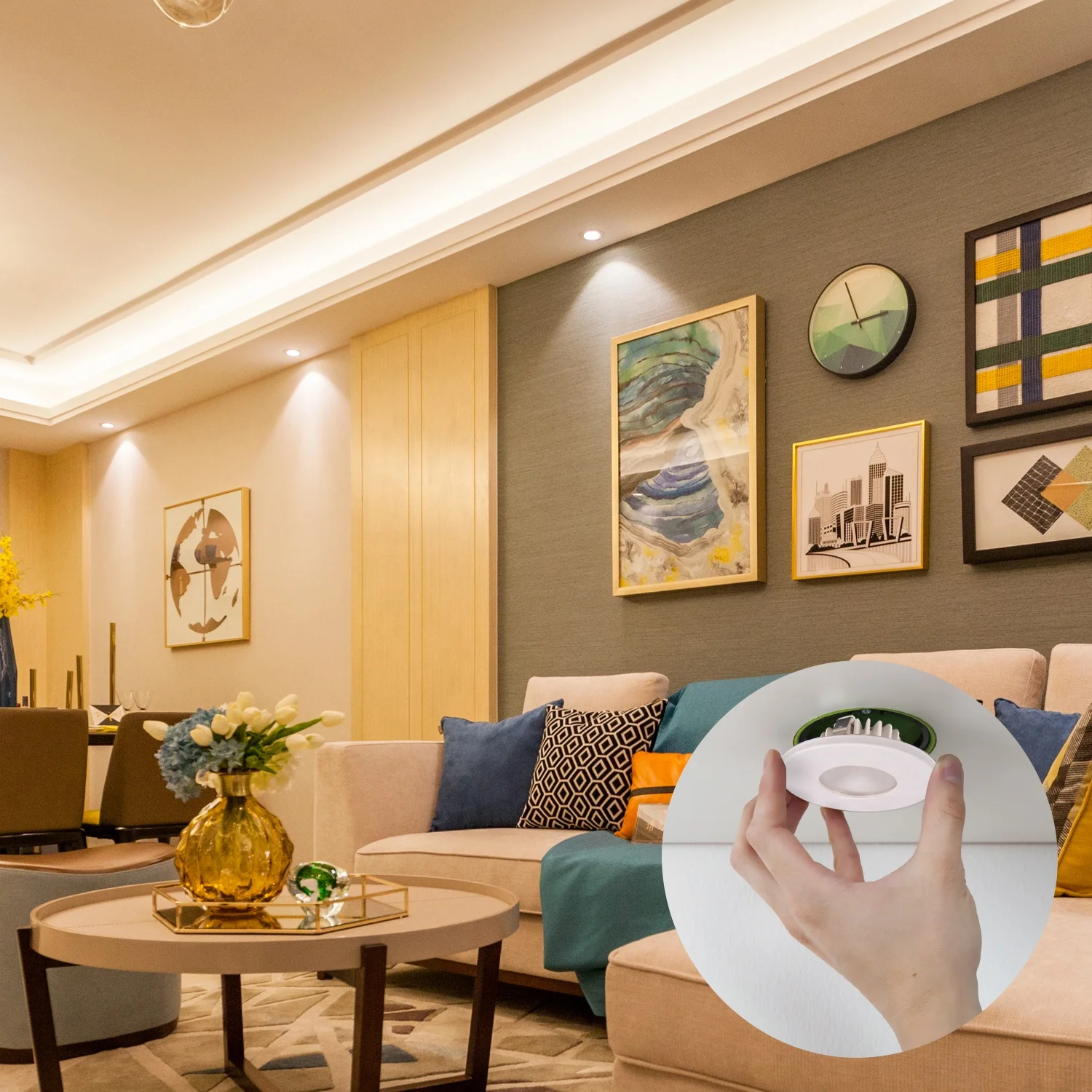 Cheap 3W 300LM Warm White Small Round LED Puck Light 12V For Cabinets