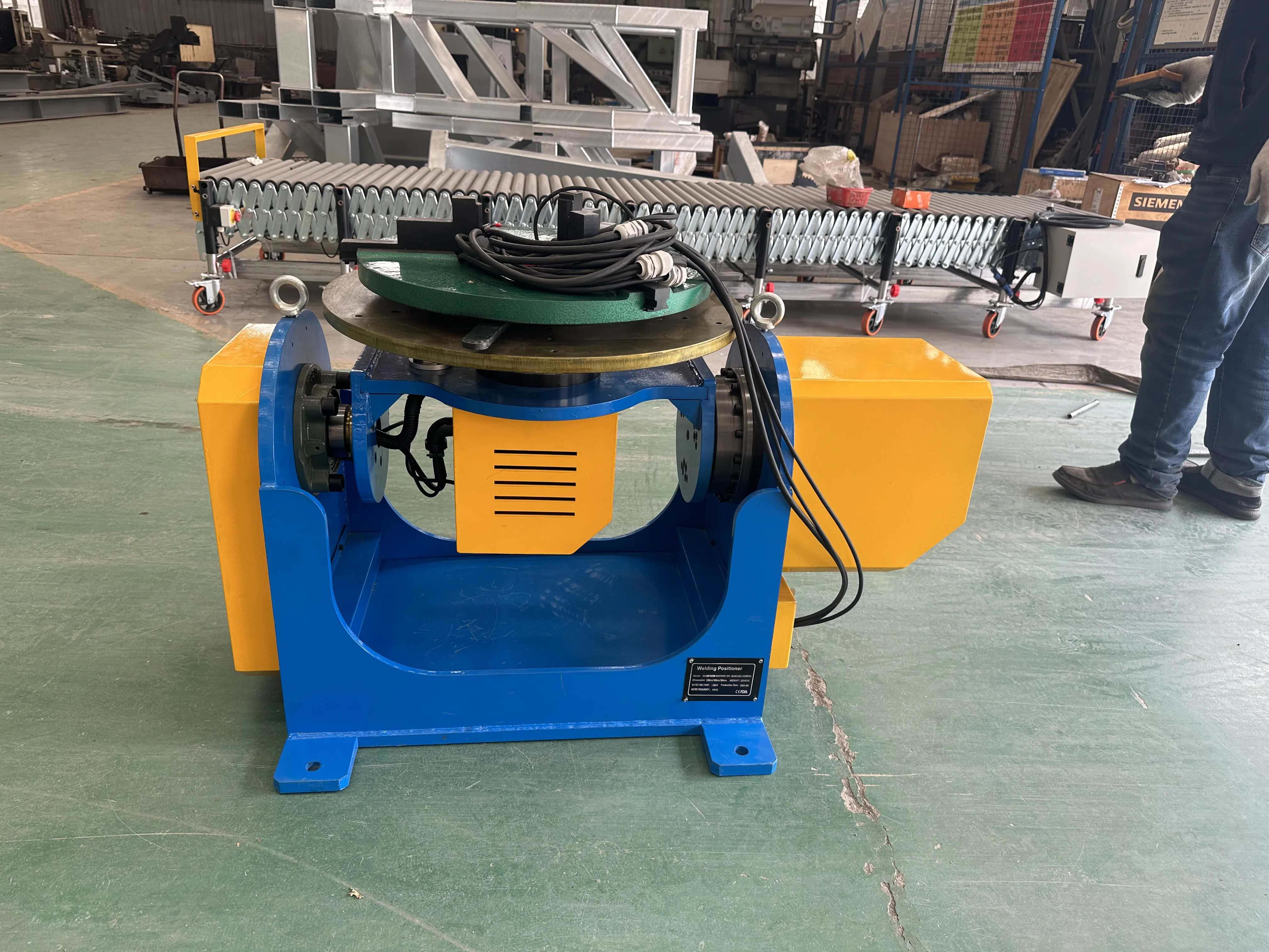 Supercnc 1500 Вт 2000 3000 нержавеющая алюминиевая труба Сварочный позиционер автоматическая рука робот лазерный сварочный аппарат