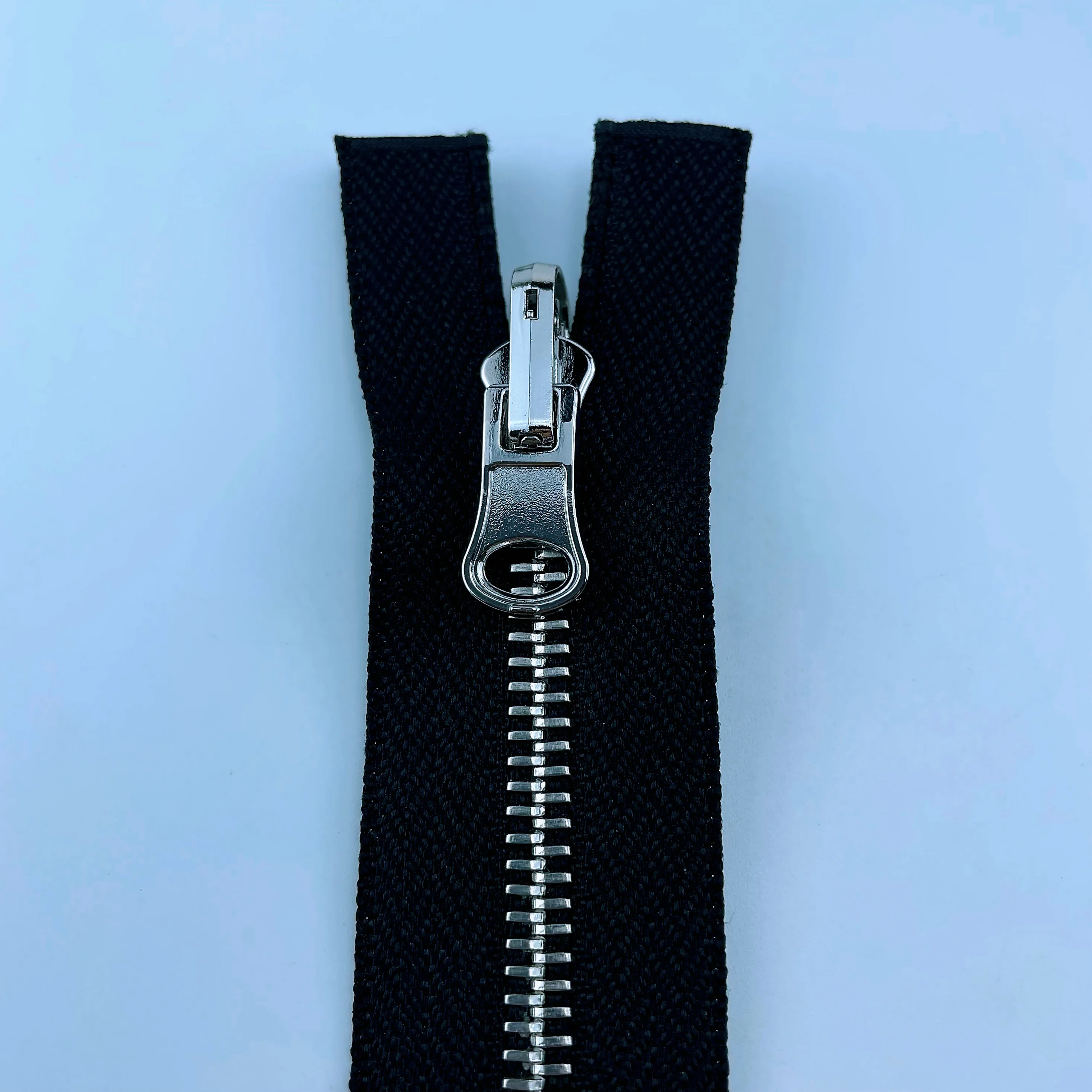 Customized Rotary Puller Reversible Slider Accessories NO. 5 Metal Zipper Door Zvintageiri Teeth Swiss Men End Brasflowers