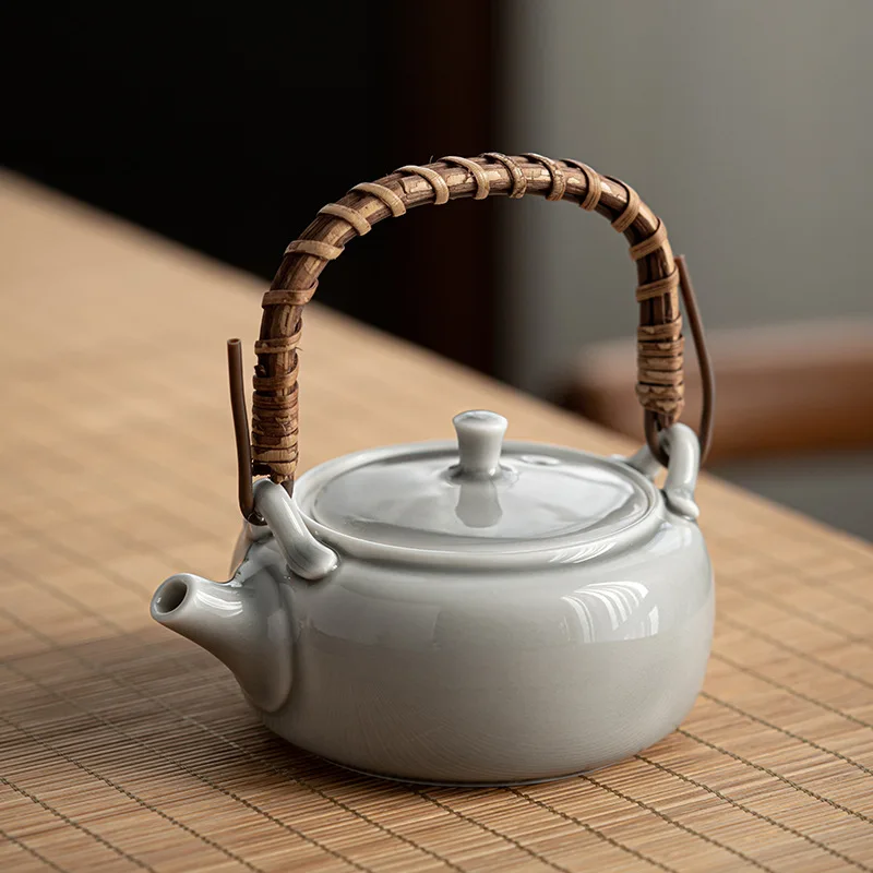 Ice gray glaze loop-handled teapot Japanese ceramic kung fu teapot small single pot rattan lifting handle household tea pot