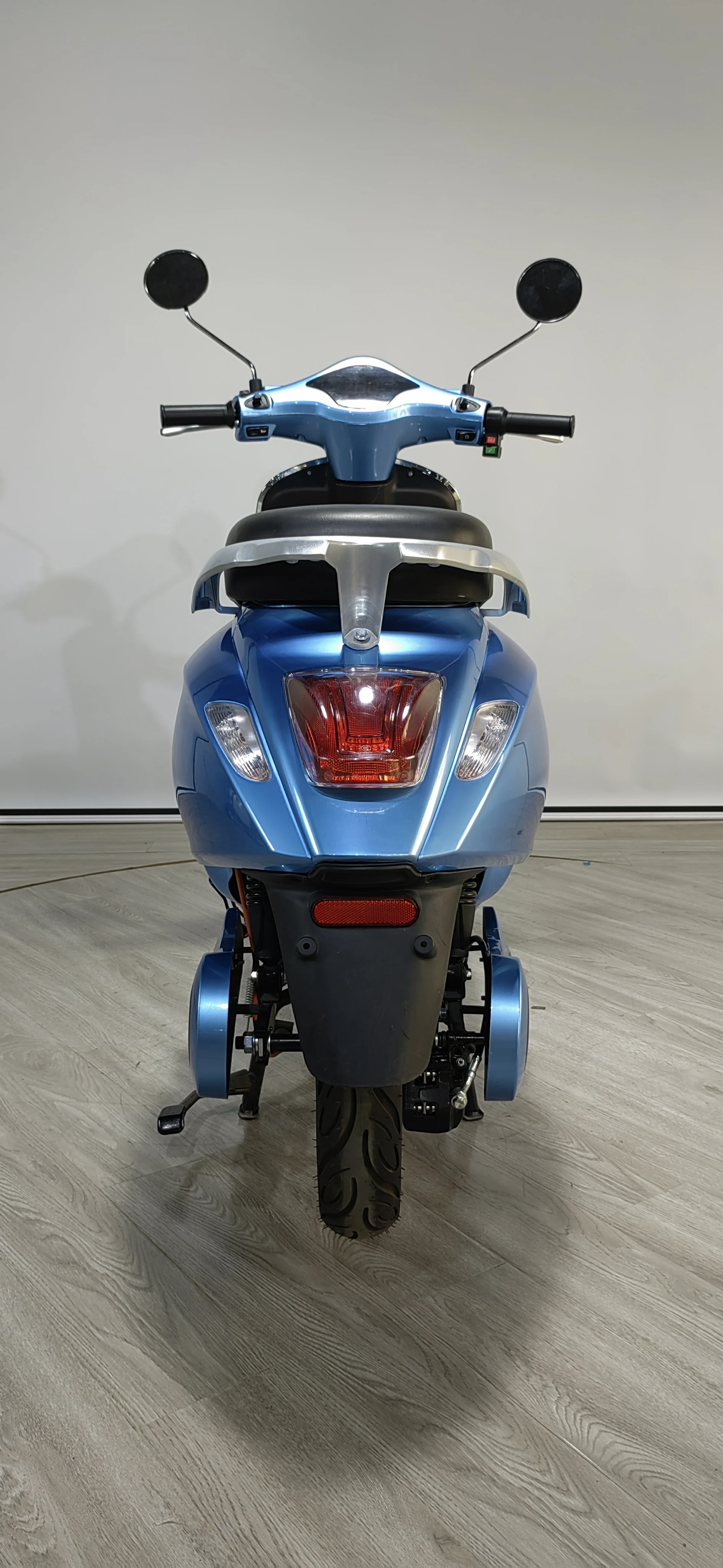 High quality 1000W electric motorcycles, adult electric motorcycles, and two wheeled electric motorcycles manufactured in China