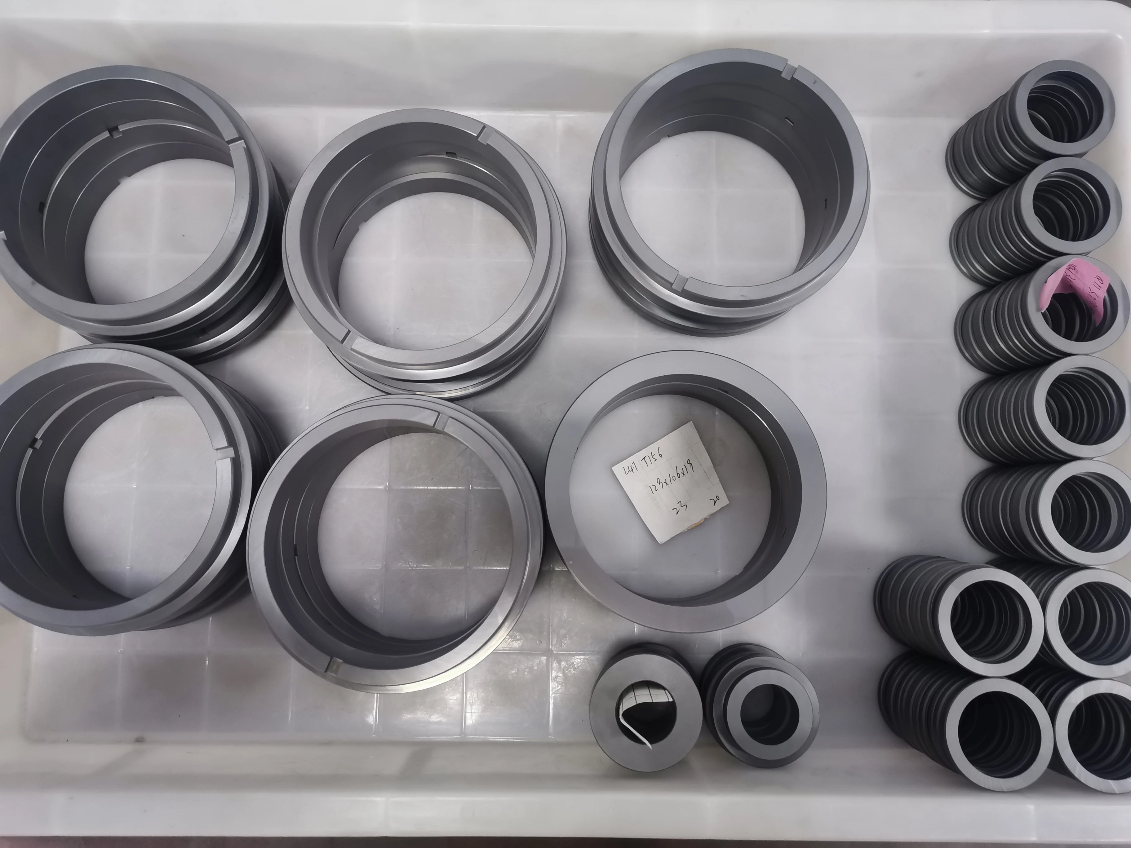 Precision ceramic silicone carbide mechanical seal ring