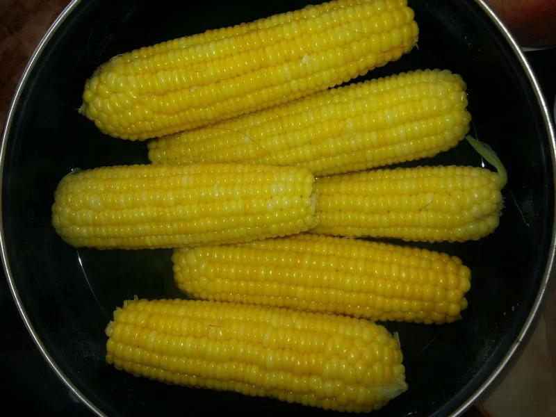 Замороженная цельная Кукуруза/кукуруза по хорошей цене