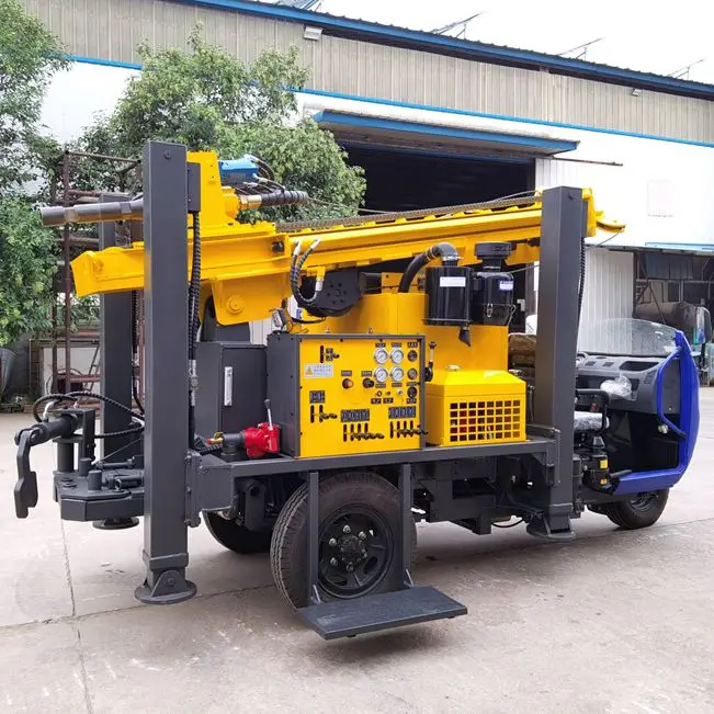 BDM-200TT model tricycle mounted DTH water well drilling rig