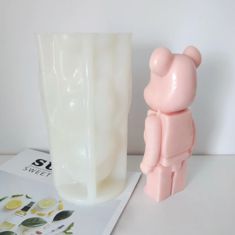 J1133 New Design 3D  Fashion Cartoon Violent Bear Figure Plaster Candle Mould  Bear Candle Silicone Mold