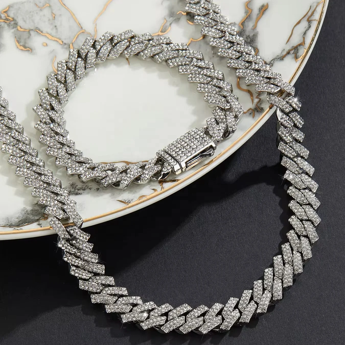 2Pcs Cuban Link Necklace Bracelet Set for Men Iced Out Miami Cuban Necklace Hip Hop Full Rhinestone Clasp Chain Gift for Him