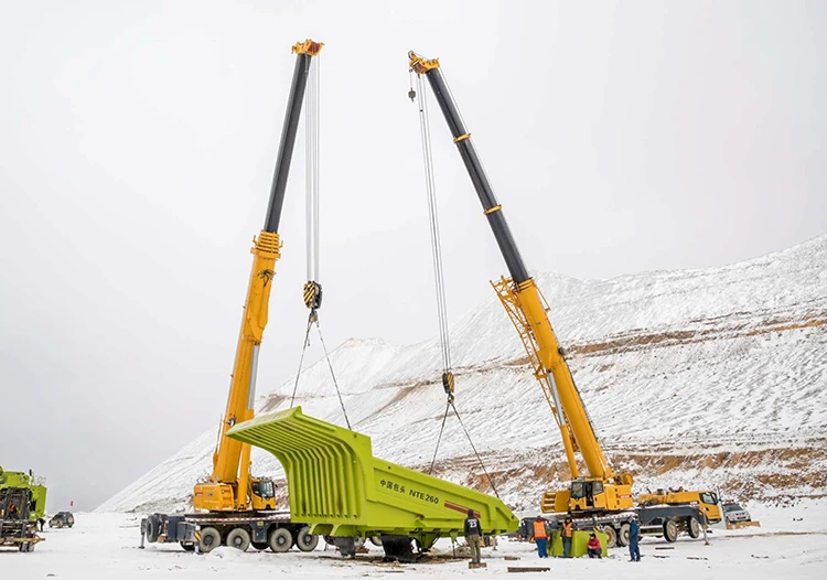 
XCMG XCA300 all terrain crane 300 ton mobile truck crane 