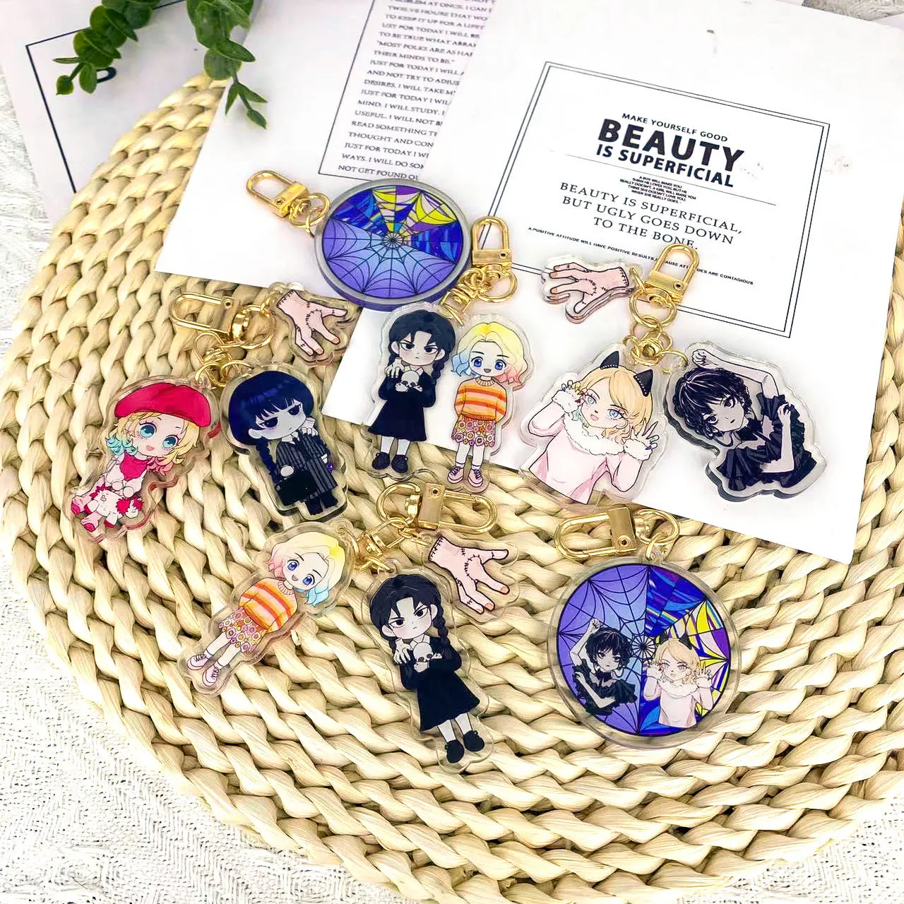 Cross-border new American TV series Wednesday Wednesday Addams keychain Adams acrylic cartoon pendant
