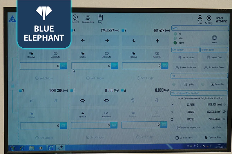 Automatic cnc 5 axis bridge saw granite marble 3D stone carving machine price