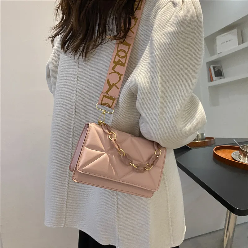 Fashion Designer Bolsos Shoulder Mini Small Little Hand Bags Sac Saddle Handbags for Girls Ladies Purses and Crossbody.