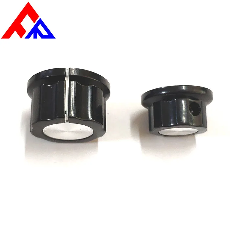 Большая рифленая черная поворотная ручка в стиле босса с серебряным верхом