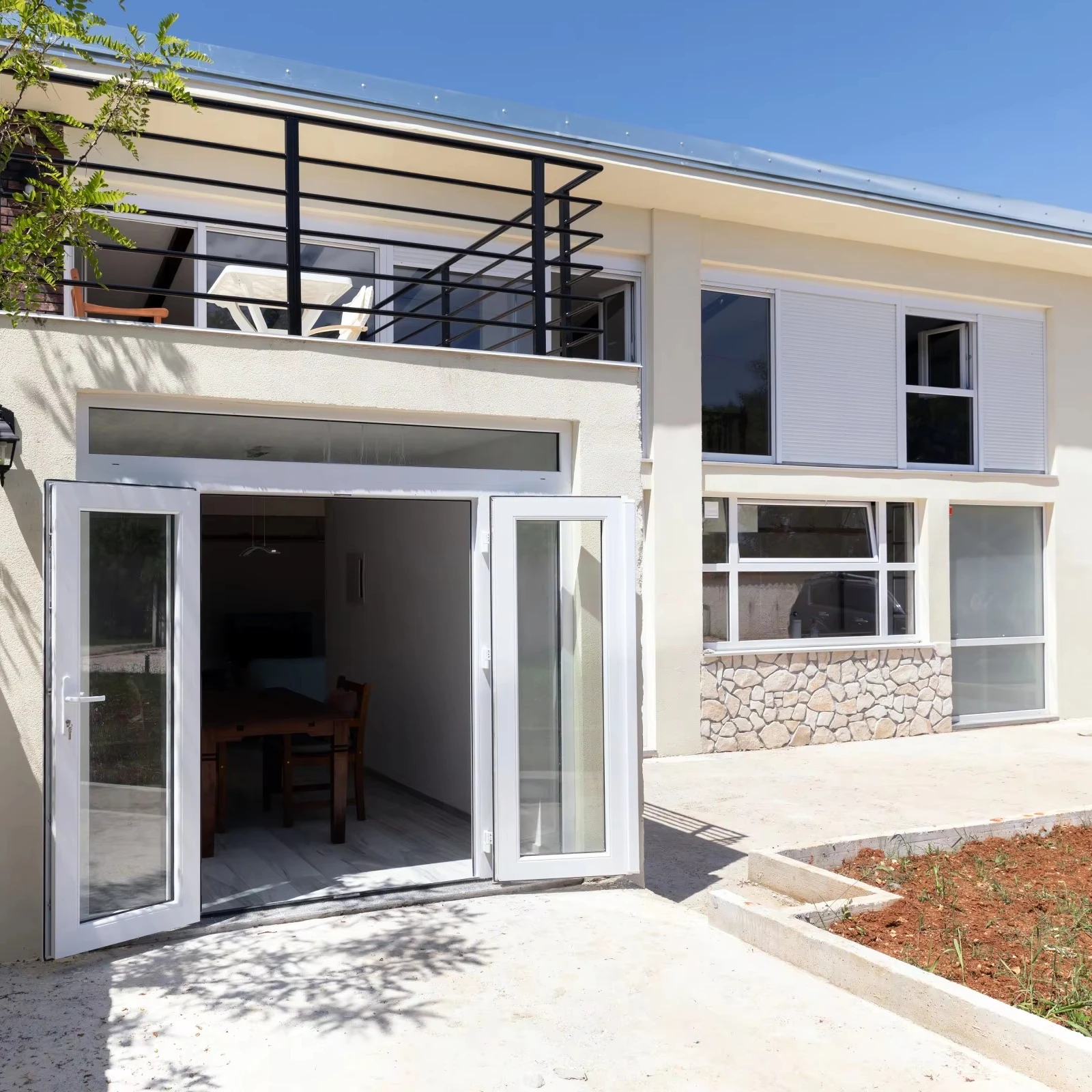 Real Project Case Double Glazed Timber Low-E Glass Aluminum Windows And Doors With Screen home renovation front door for house