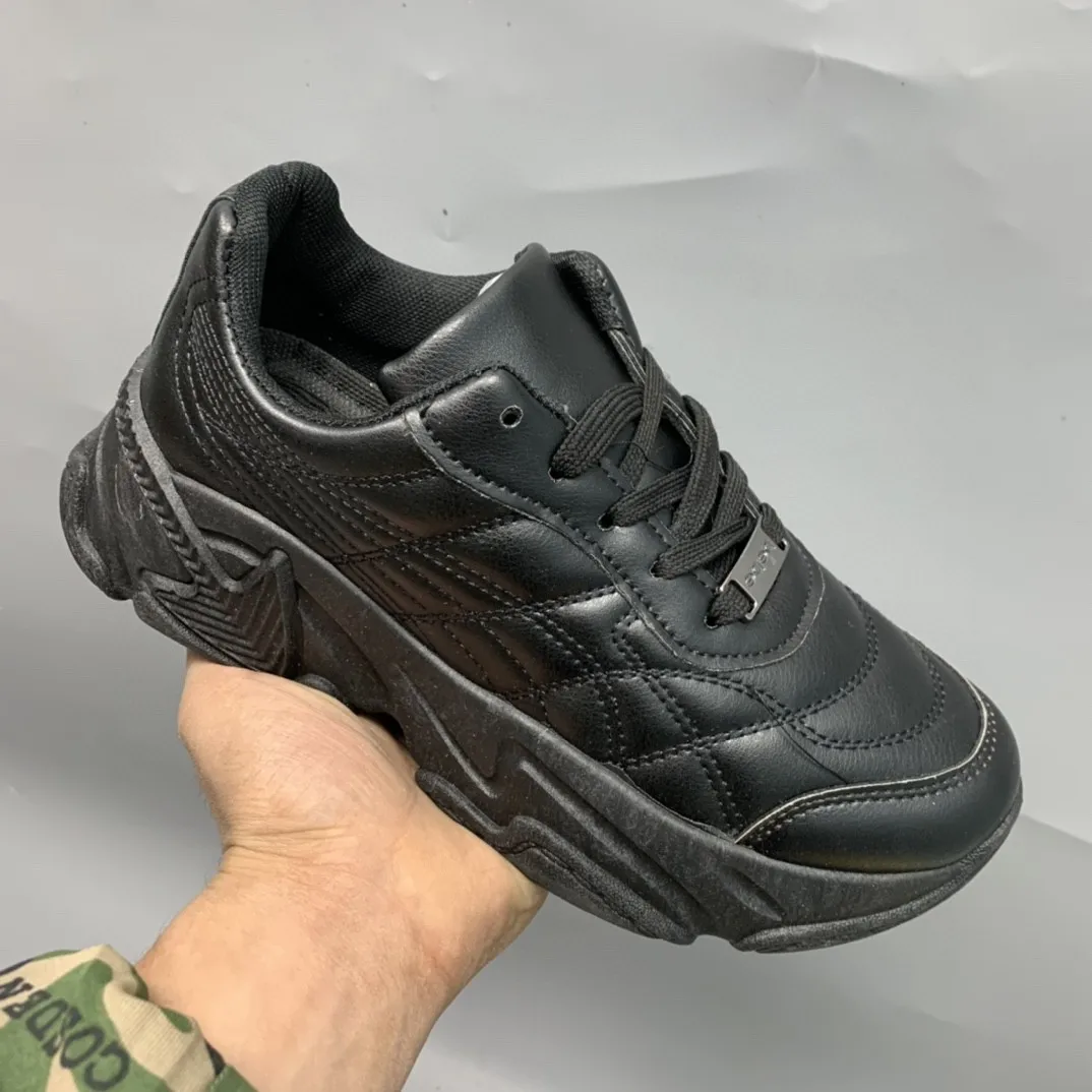 2022 Высококачественная бывшая в употреблении обувь оптом felmen б/у спортивная обувь кроссовки