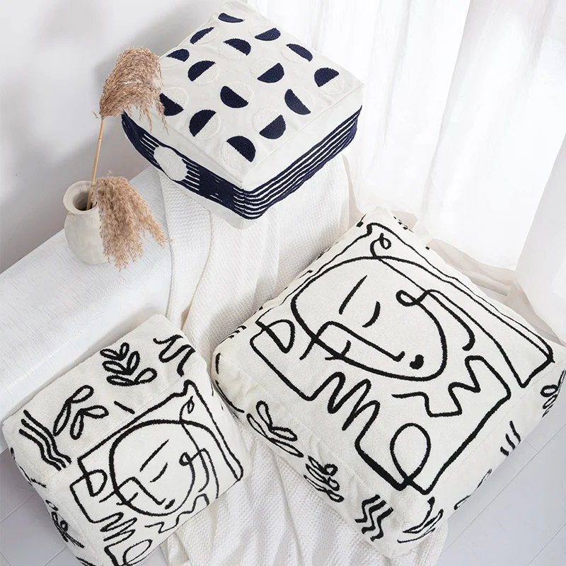 2021 New Christmas Modern moroccan pouf ottoman footstool outdoor abstract home decor boho pouf cover embroidered pouf ottomans