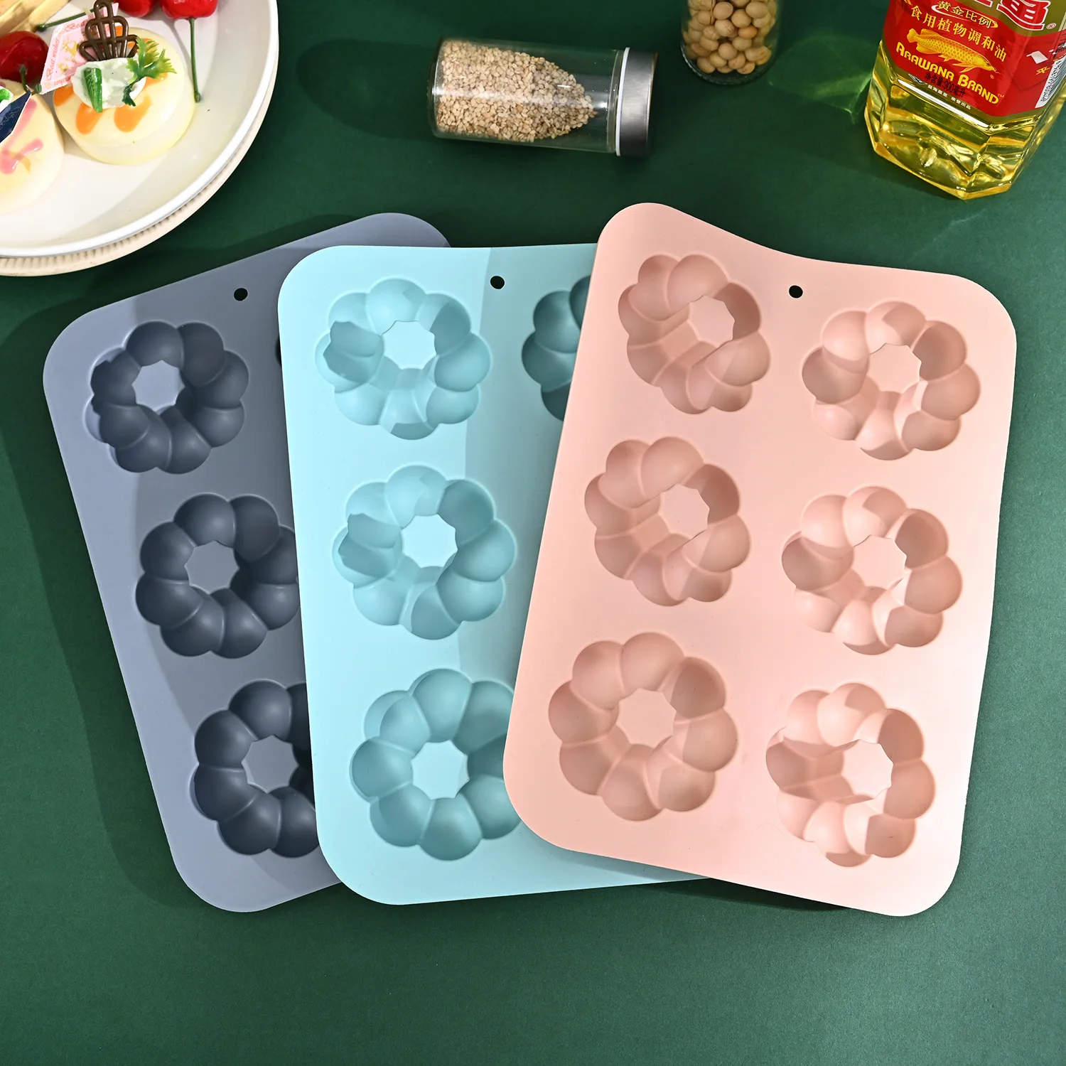 Hot sale high quality polycarbonate chocolate moulds 3536 9,2 gr unique design chocolate moulds candy moulds