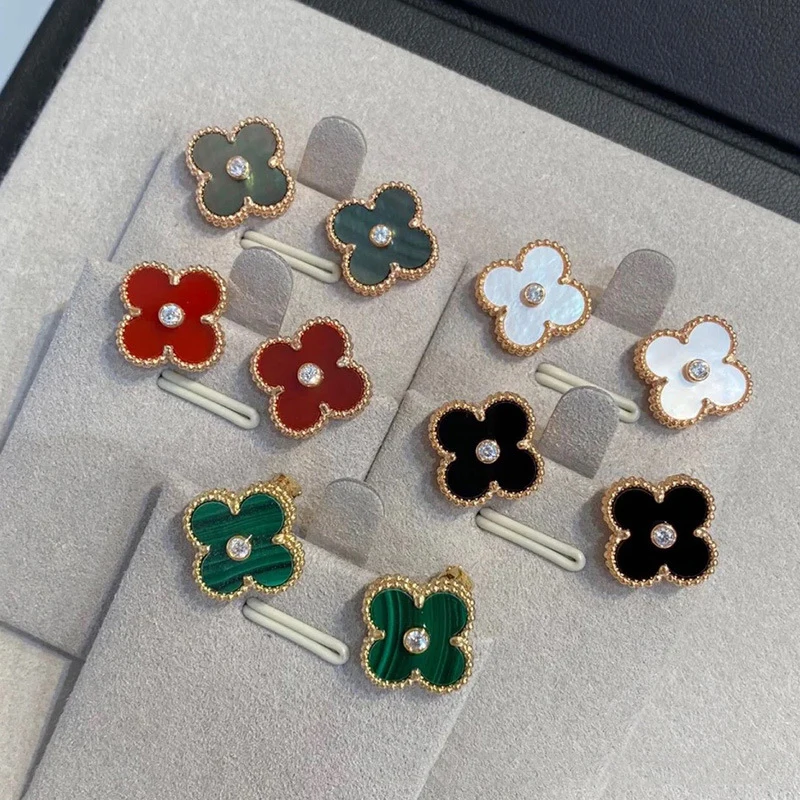 Trendy Fritillaria Malachite Small Stud Designer Earrings Popular Brands Carnelian Leaf Clover Earrings