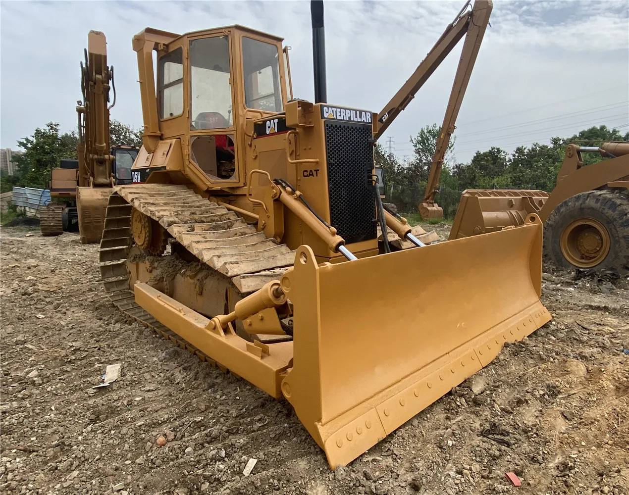 Strong Power Equipment Cat D5H Model for heavy work/ Working Condition Dozer for sale Secondhand CAT D5H Bulldozer