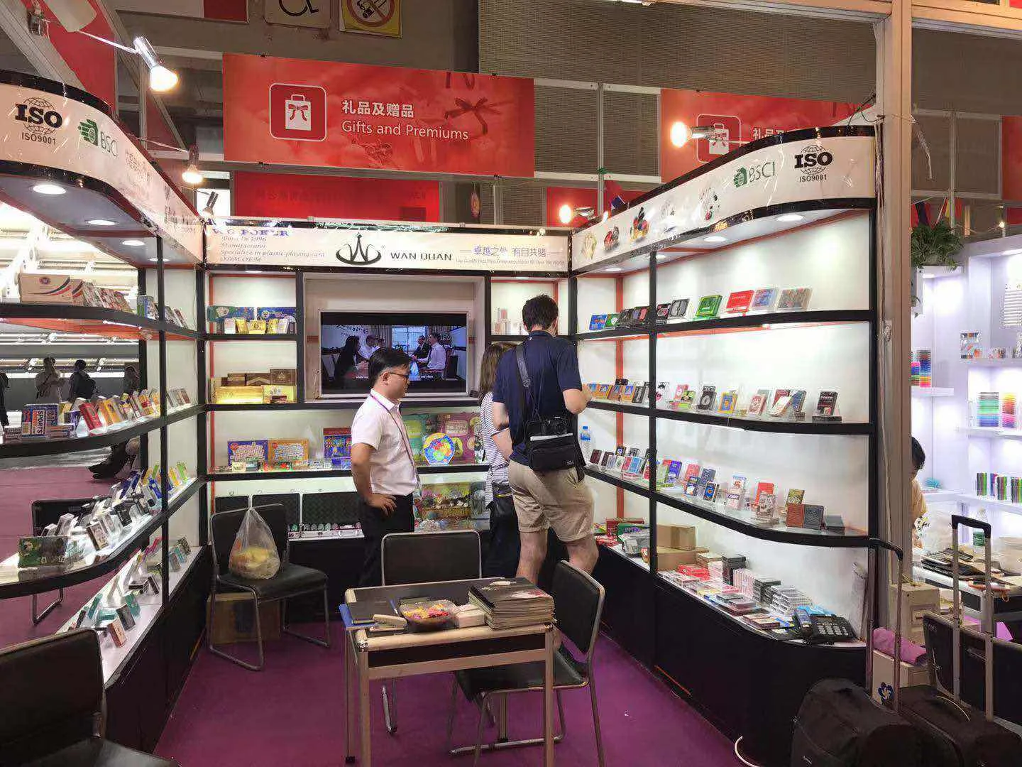 Custom 300 Pieces Casino 32g EPT Clay Casino Plaque ABS Square Poker Plaque Chips