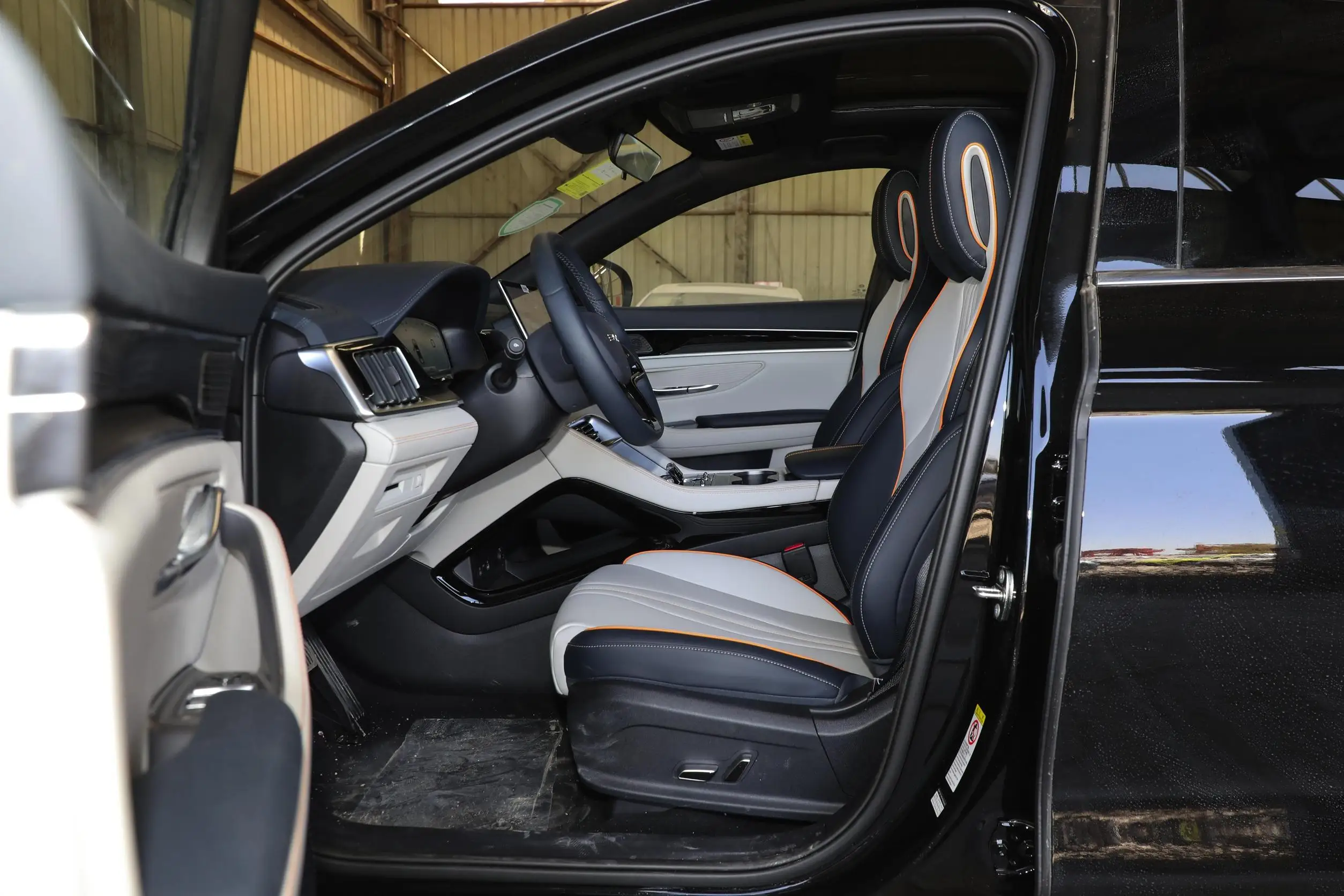 2024 New Energy Electric Vehicle Byd Song Plus Honor Dm-i Hybrid 5 Seats Suv Byd Song Plus EV Flagship China Electric BYD Seal U