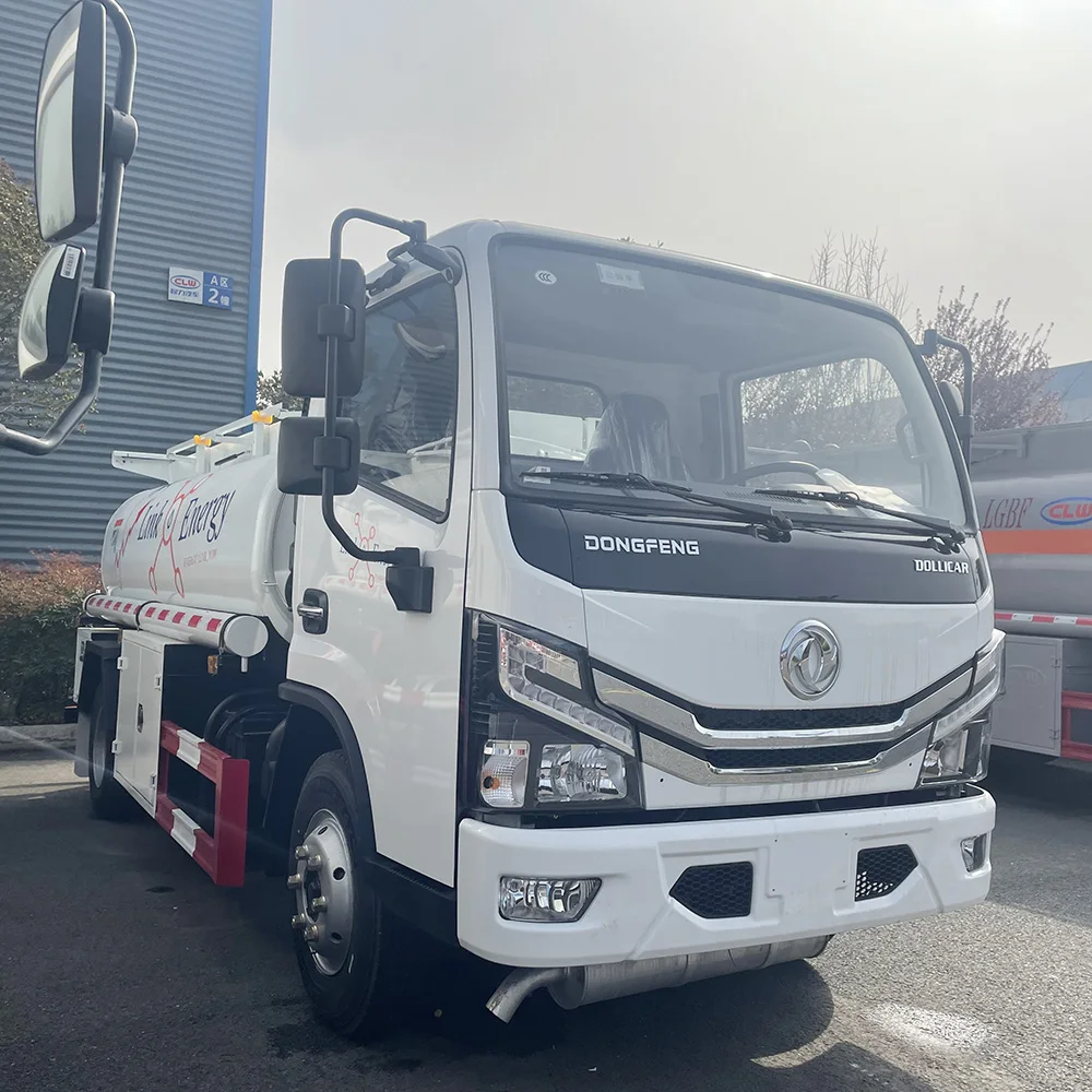 Left Hand Drive 5000 Liters Mobile Refuel Vehicle 4X2 Mini Fuel Dispensing Truck for Africa Market