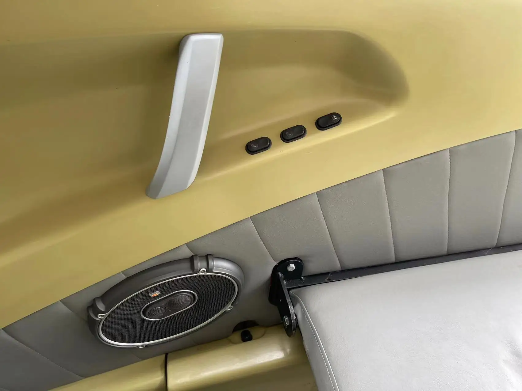 High Speed Aluminum Aerodynamic boat Multi-Terrain Travel bivouac transportation  Aviation-grade aerodynamic machines