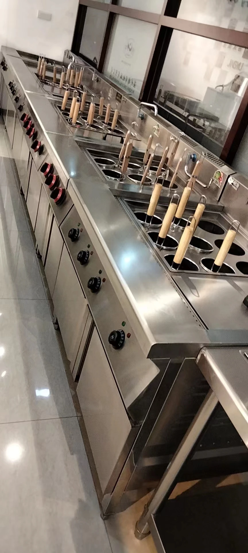 Commercial Professional Hotel Restaurant Kitchen Equipment Gas 9 Plus 1 Noodles Cooking Boiler Pasta Cooker