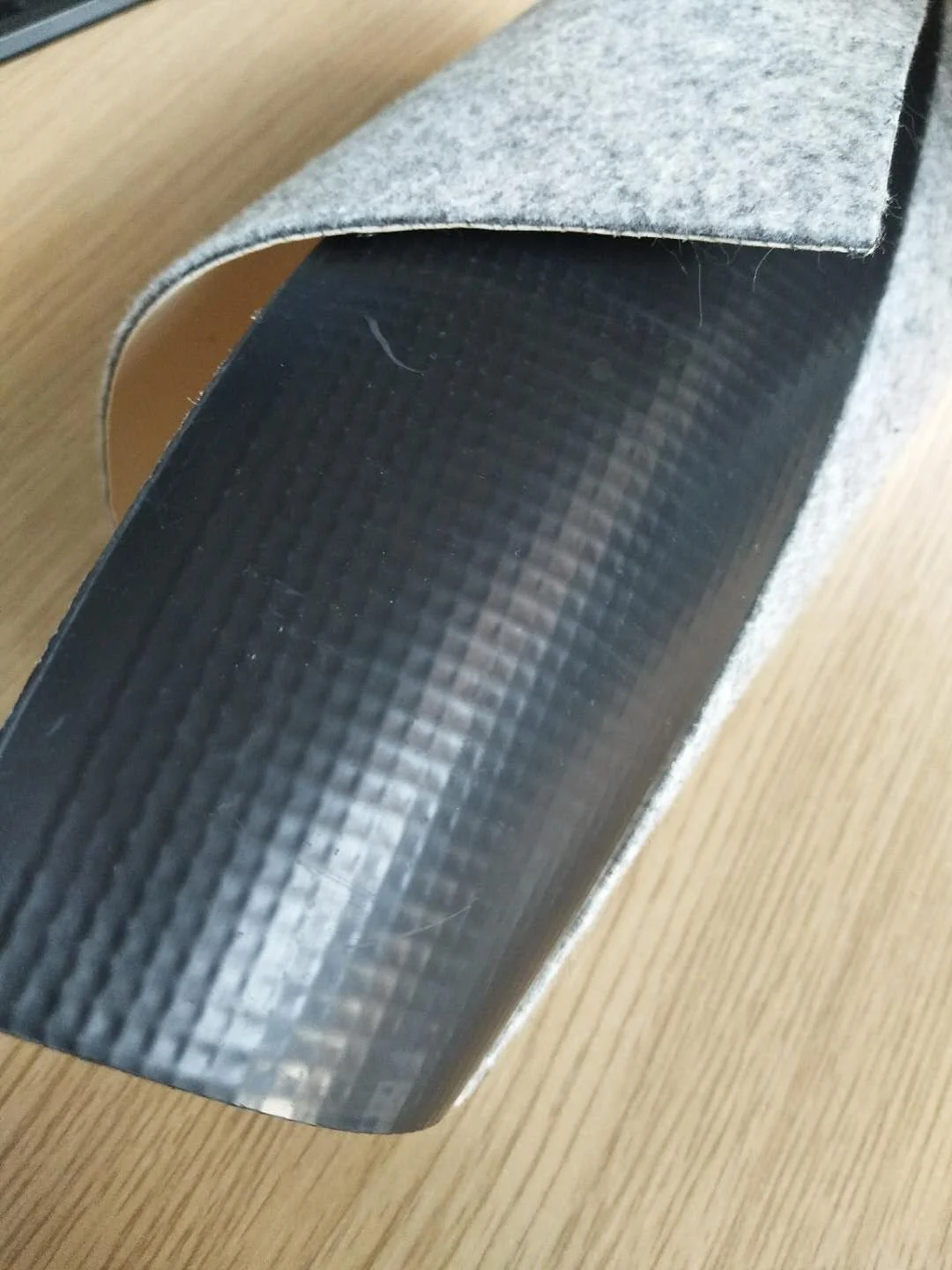 Customized 4m Length Reinforced TPO Waterproofing Membrane Laminated Fabric on Surface