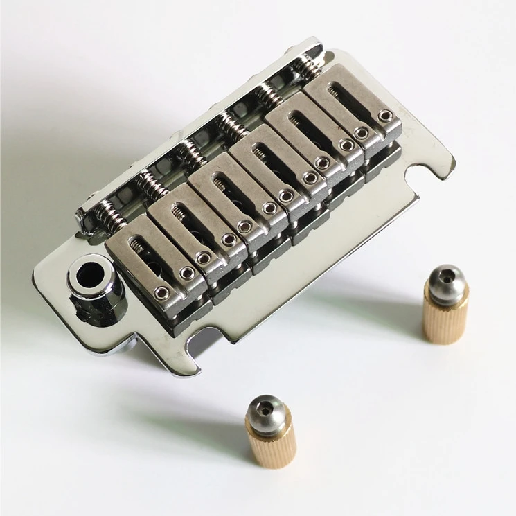 Full Size Stainless Steel Block ST Guitar Bridge Tremolo in Chrome Color with 52.5mm String Spacing