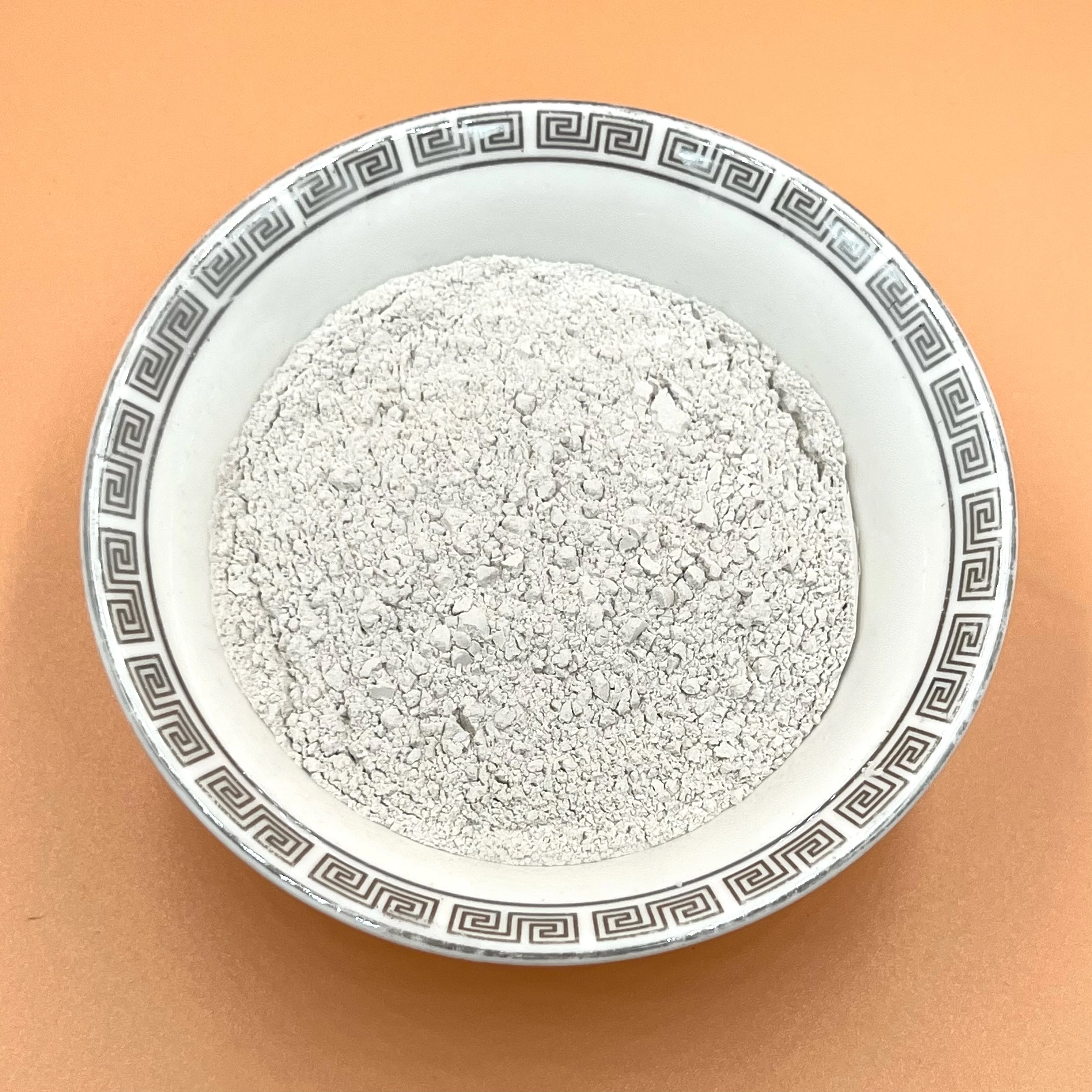 Manufacturers Portable Food Grade Activated Powder Bleaching Clay Bentonite For Agriculture