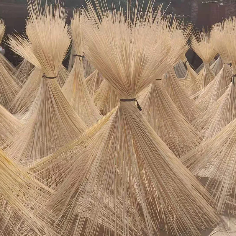 Best Seller Bulk Bamboo Wooden Solid 1.3 mm Fragrant Core Stick Unscented Split Sticks for DIY Making Incense Agarbatti