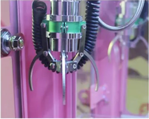 Luxury Kids Coin Operated Crane Arcade Toy Claw Machine  Toy Chocolate Making Machine