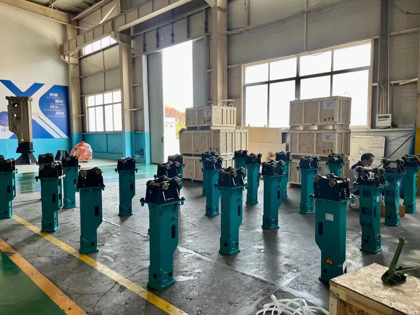 Excavator Hydraulic Hammer Breaker Box Silenced Type For 10 To 30 Ton Hydraulic Breaker breaker hydraulic