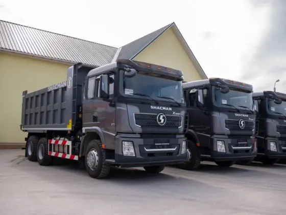 Chinese Top Brand SHACMAN X3000 6x4 dump truck trailer tractor with price for sale