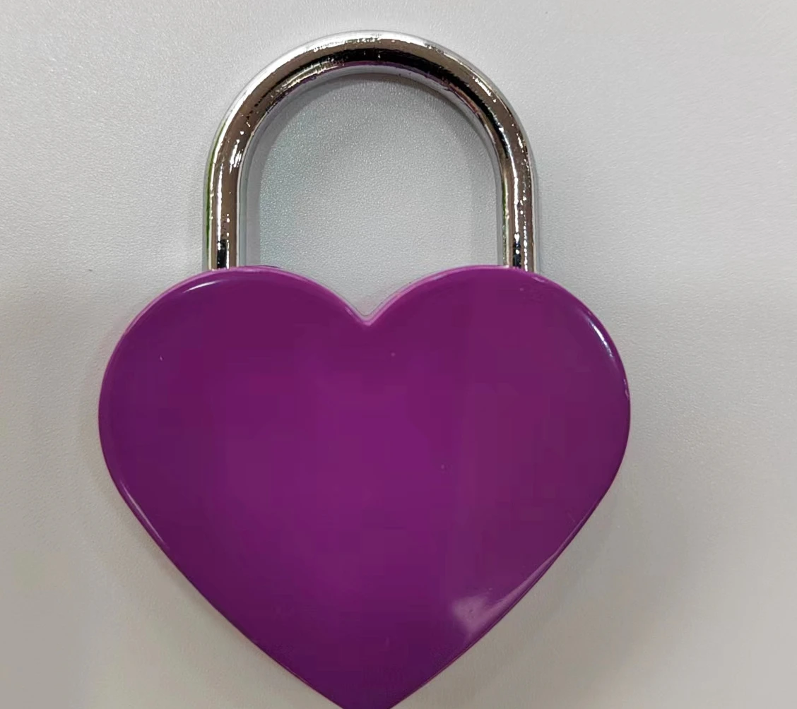 WH454 Metal Heart Shaped Padlock Mini Lock  Jewelry Box Storage Box Suitcase Luggage Box Key Lock With Key