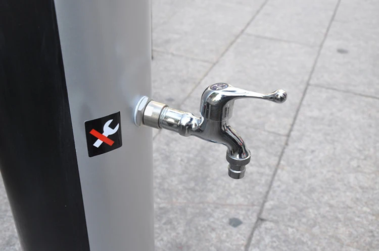 35L38L40L Outdoor Silver Painting Pool Solar Heated Shower Spa PVC Tube with Alu Base Foot wash Tap for Swimming Pool and Garden