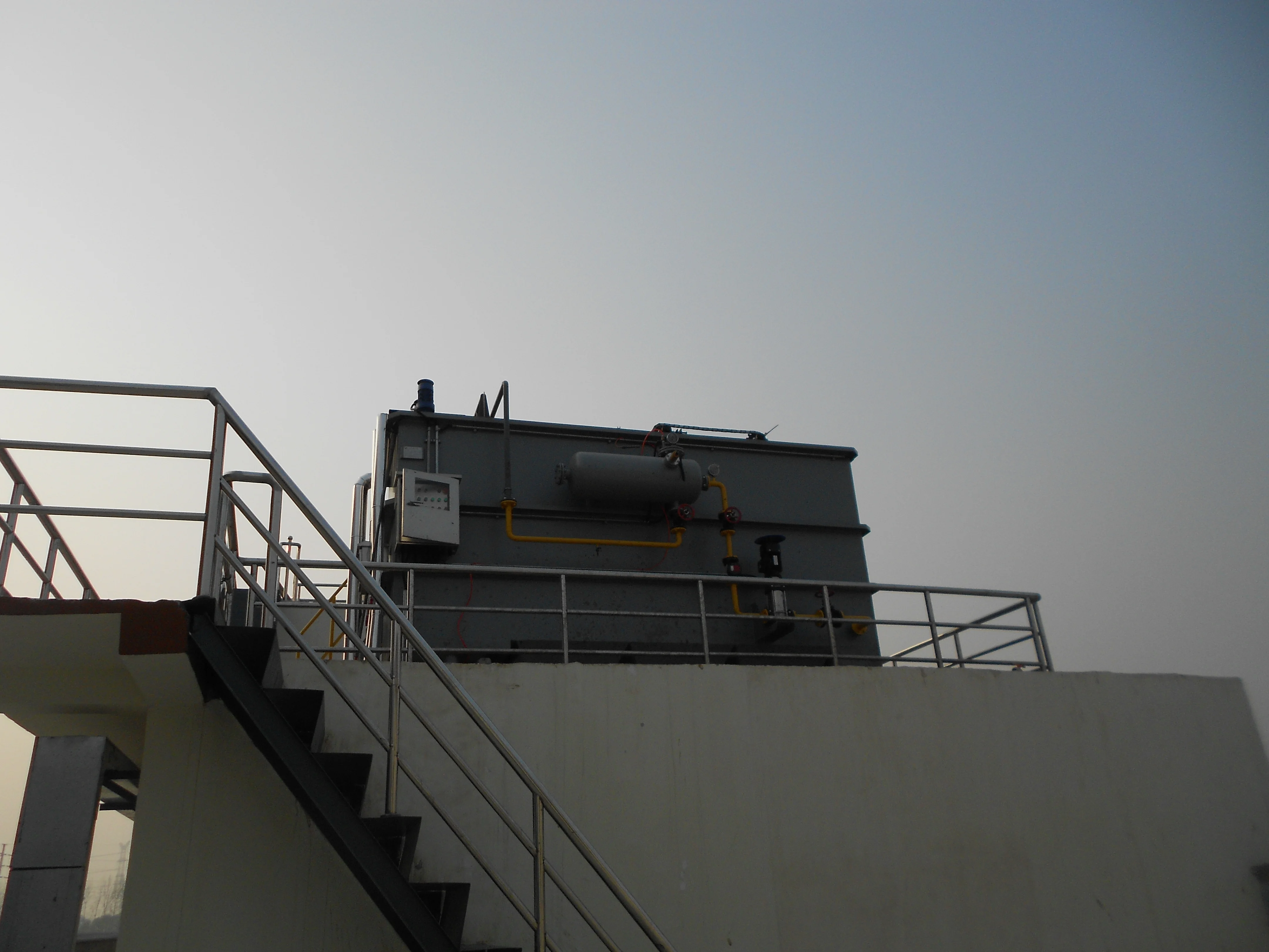 Water treatment equipment Horizontal dissolved air flotation for coking wastewater