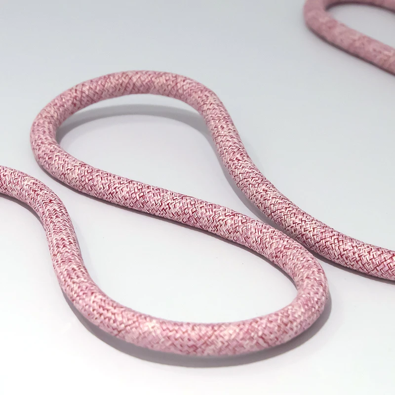 Nylon Mountain Climbing Strong Reflective Round Nylon Rope Pet Dog Leash with Comfortable Padded Handle