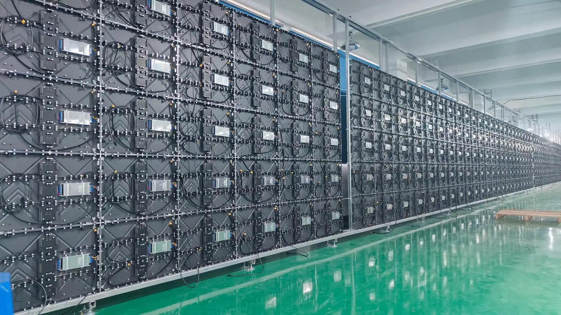 8k Hd 1.2 Pixel Pitch P 1.25 Indoor Leds Large Screen 16-9 Panels Video Wall Display