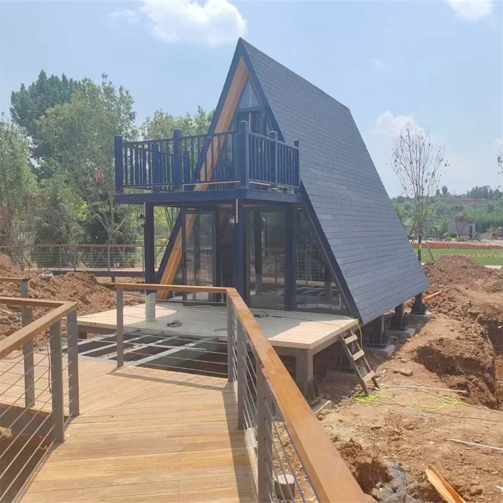 Модульный треугольный деревянный дом роскошный курортный отель сборный стеклянный дом/деревянный вилла