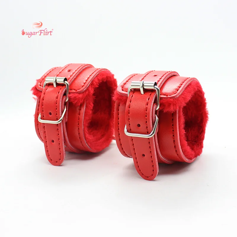 2021 Hot Selling Adult Sex Bondage Kit 7Pcs/Set Red Temptation Couple Bed Tied Bondage Set