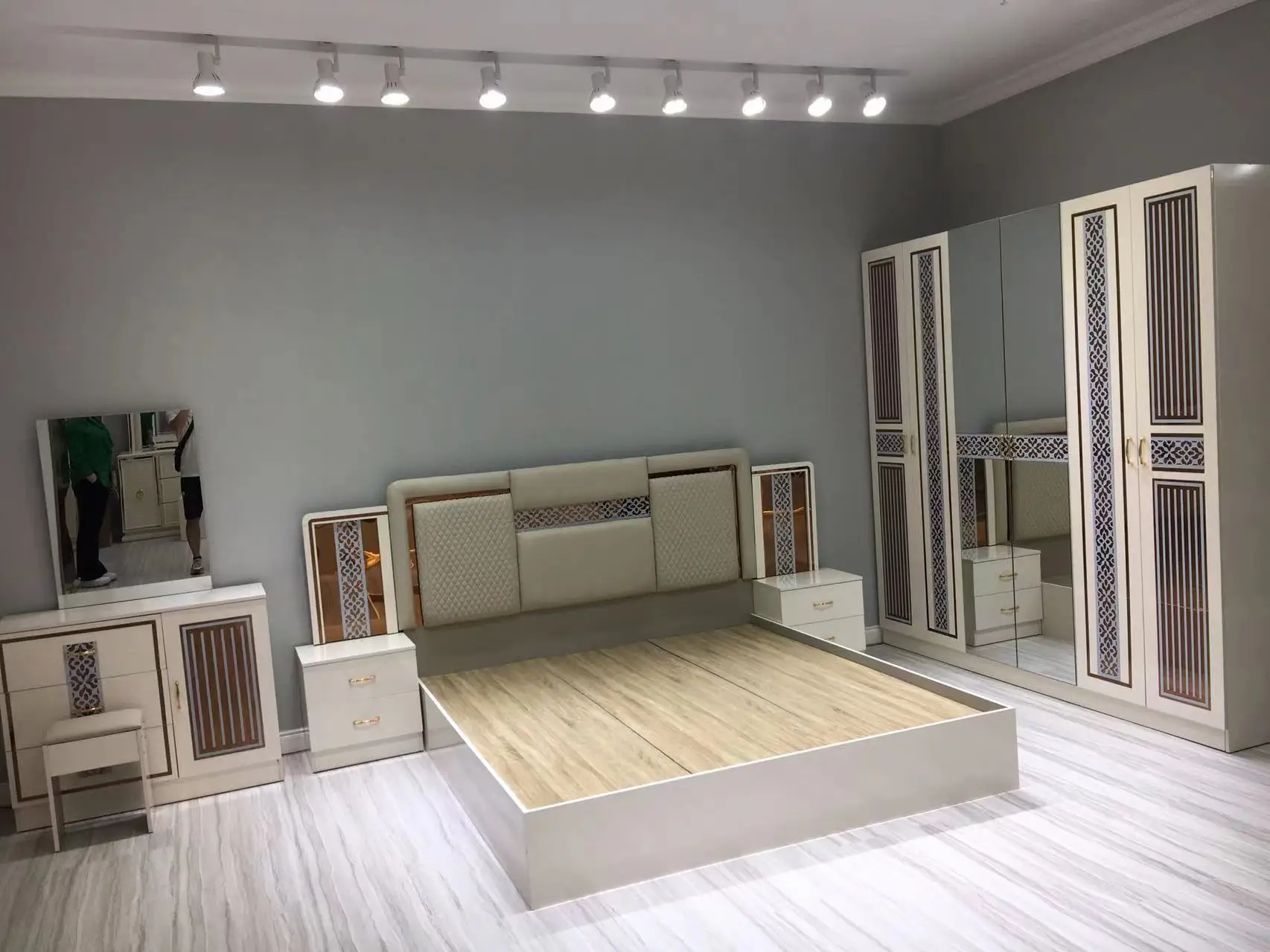 Hot Sale leather modern bed room set modern king size bed bedroom sets furniture 1.8m designer bed comfort set