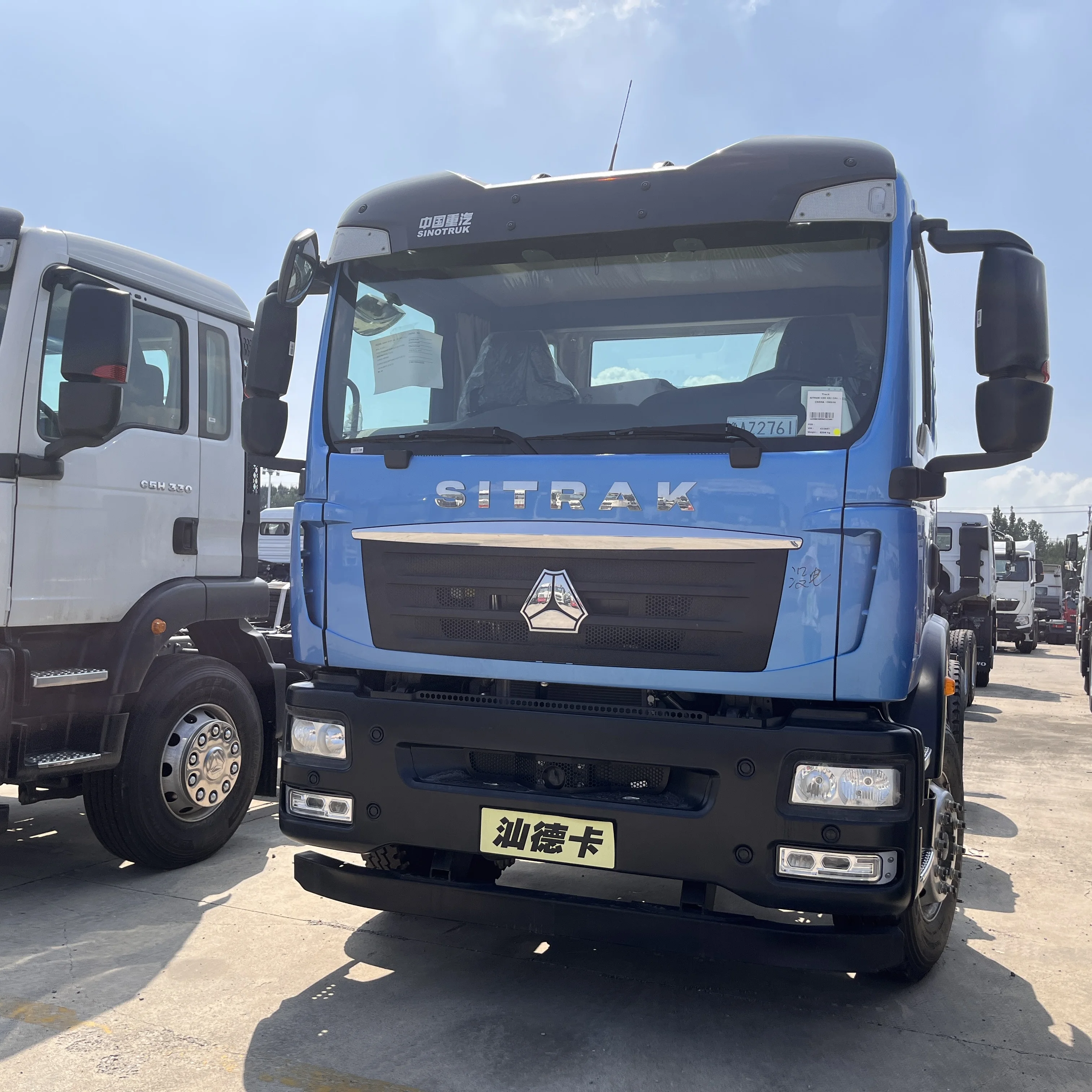 Howo 6X4 Sitrak C7H Tractor Head Truck Wheel Tractor Trucks New 2023