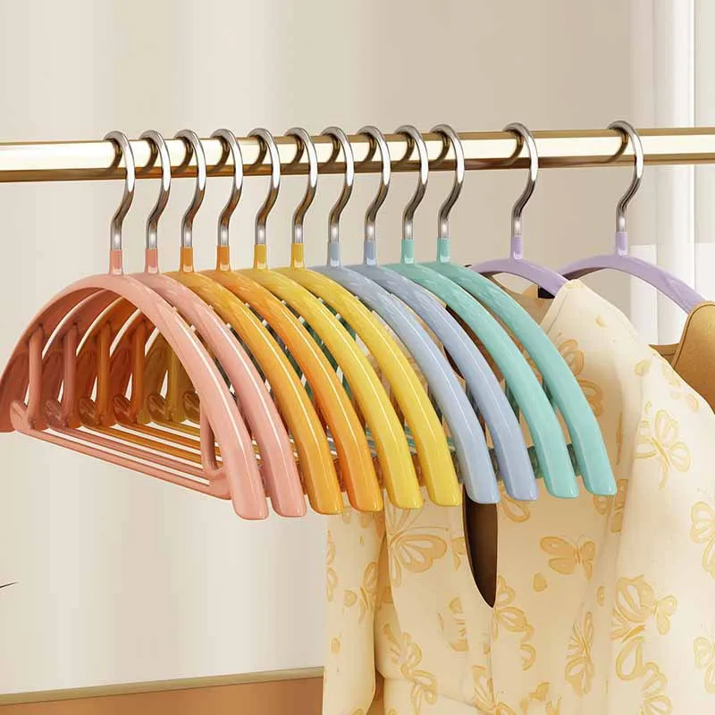 Single Tier Rainbow-Colored Metal Clothes Hanger Space-Saving Non-Slip Design Durable Hooks Kitchen Bathroom
