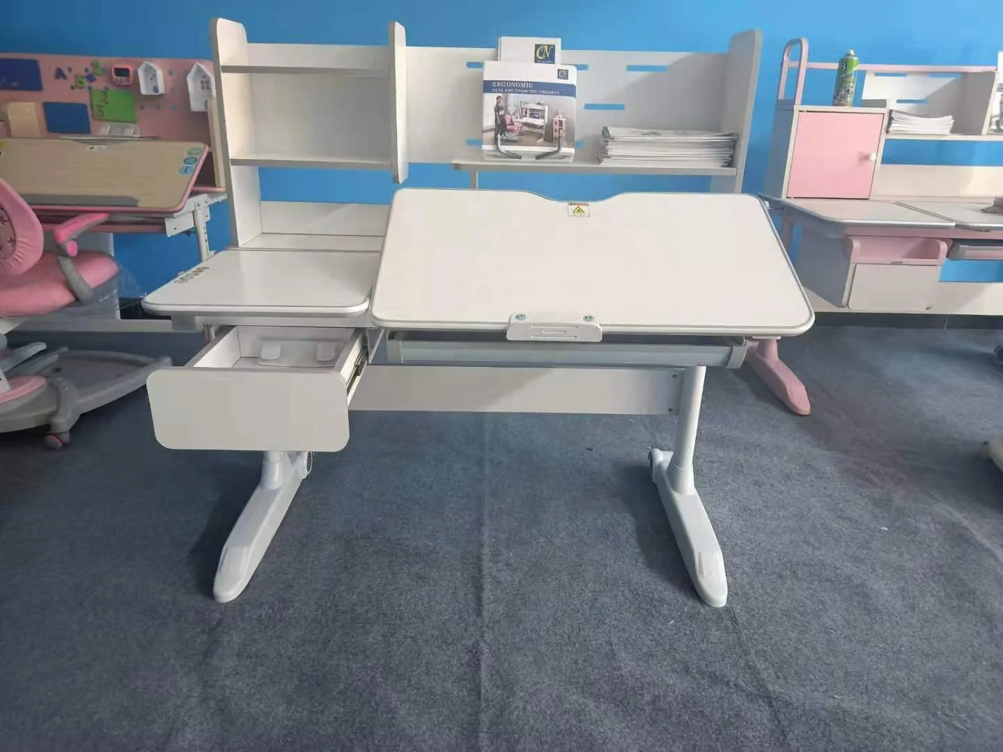 Popular children table Kids  ergonomic  study table for home use adjustable height desk children do homework