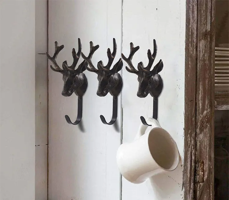 Customized Cheap Wholesale Metal  wooden Hanger Rack Wall Mounted Coat Heavy DutyDecorative Wall Hooks