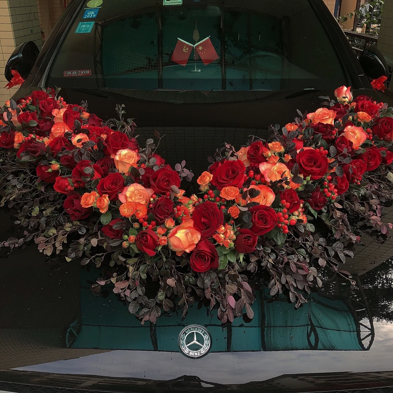 Florist Arrangements Wedding Car Front V Shaped Floral Foam Cage Flower Holder Florist for Decoration