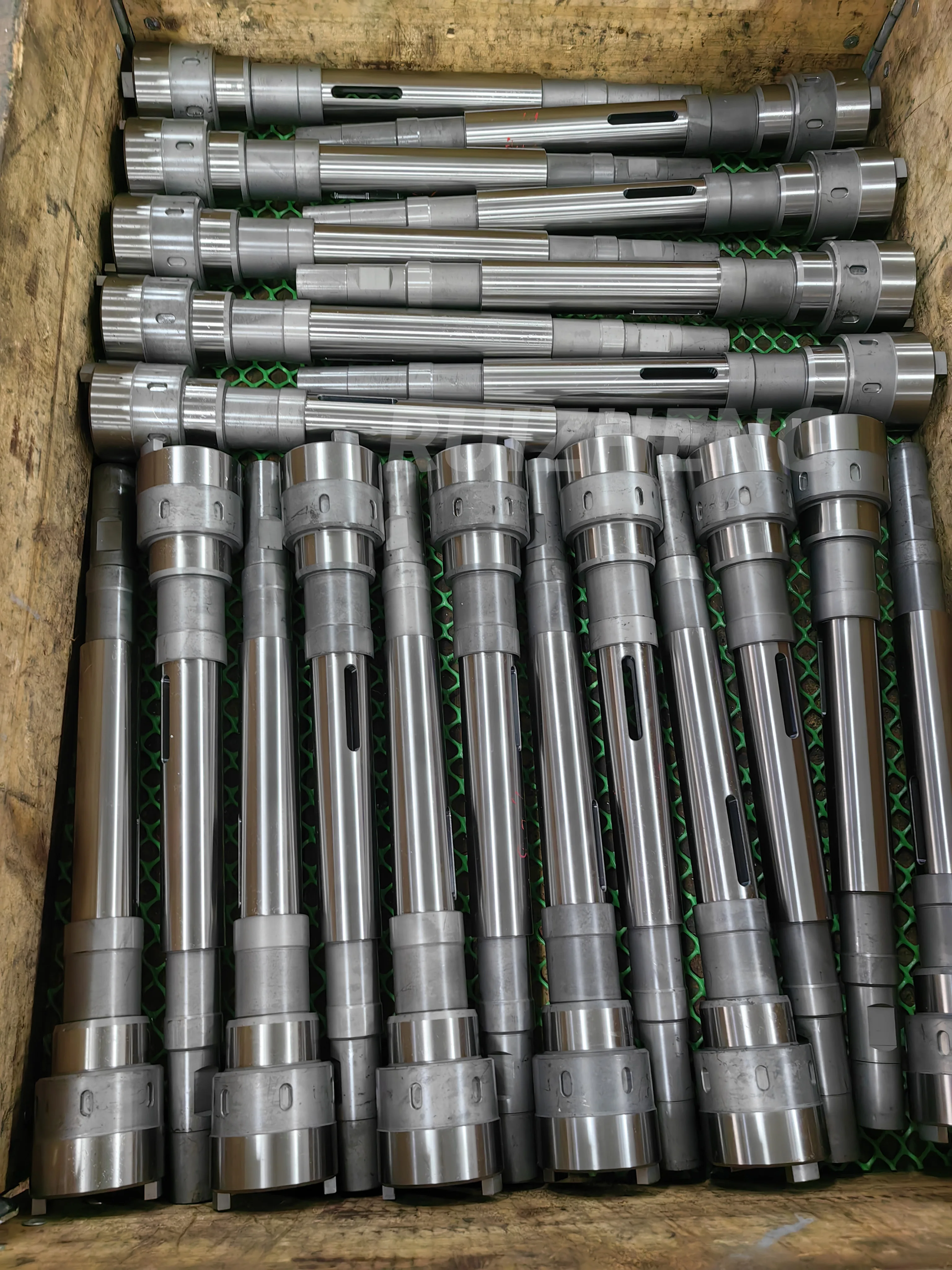 CNC small metal pin shafts price steel custom round shaft precision shaft bt40 spindle
