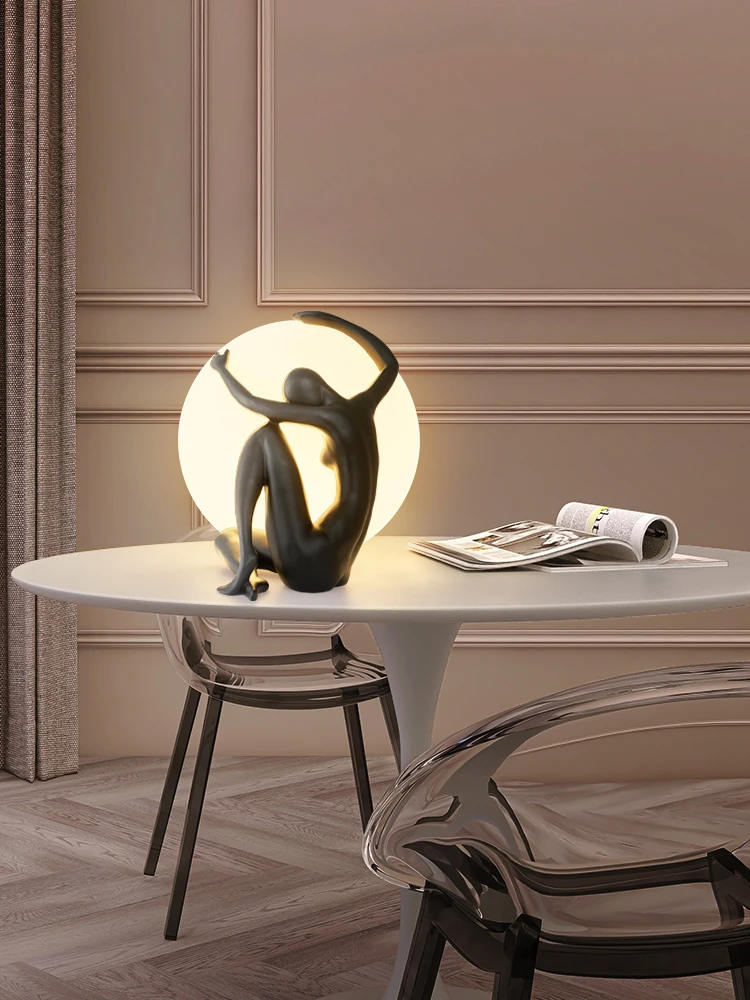T4308 Modern decorative resin art shaped man table lamp with round ball color can order .