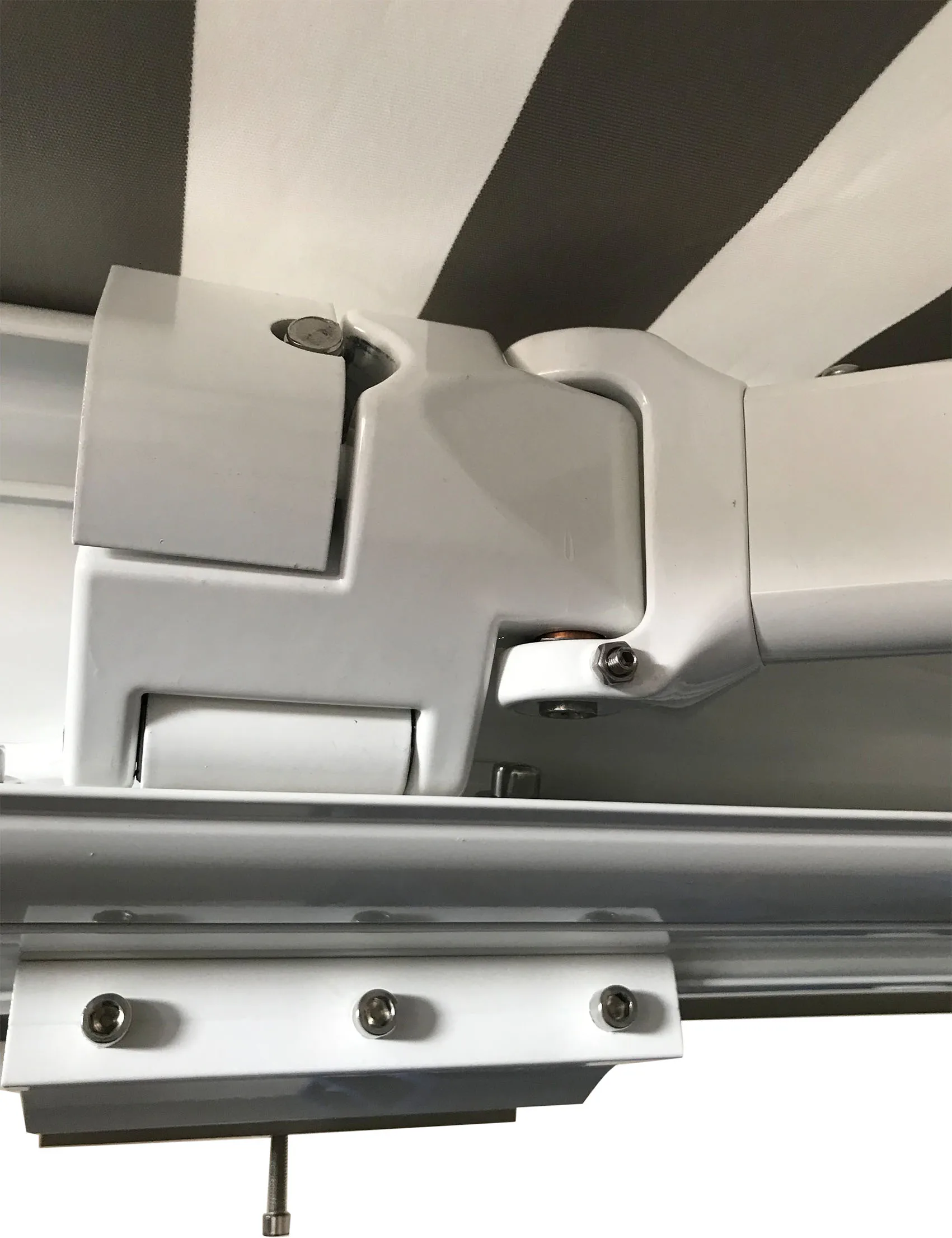 
unique motorized full cassette fold arm awning heavy frame markise powder coated frame 